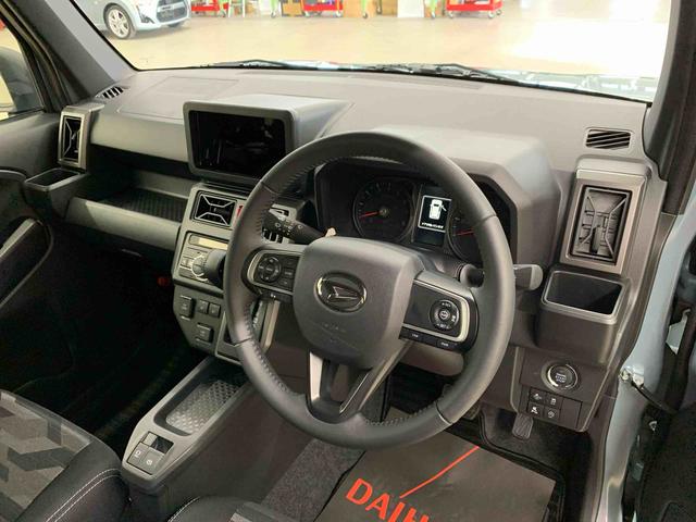 タフト Ｇ　ダーククロムベンチャー　２ＷＤ　ＬＥＤヘッドライト・オートライト・オートマチックハイビーム・プッシュスタートボタン・アイドリングストップ・シートヒーター・オートエアコン・電動パーキングブレーキ・スマートアシスト（18枚目）