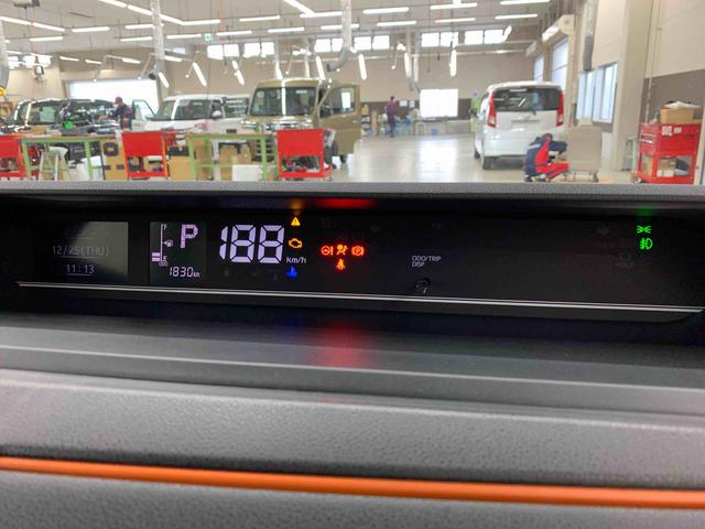タント ファンクロス　２ＷＤ　両側電動スライドドア・ＬＥＤヘッドライト・オートライト・オートマチックハイビーム・プッシュスタートボタン・アイドリングストップ・シートヒーター・電動パーキングブレーキ・スマートアシスト（24枚目）