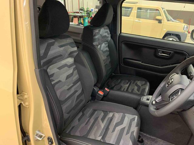 タフト G ダーククロムベンチャー 2WD LEDヘッドライト・バックカメラ・シートヒーター・スマートアシスト・アイドリングストップ・プッシュボタンスタート・オートライト・オートマチックハイビーム・オートエアコン・電動格納式ドアミラー(16枚目)