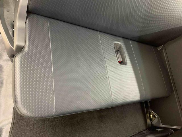 ハイゼットカーゴ スペシャル　２ＷＤ　両側スライドドア・オートライト・オートマチックハイビーム・キーレスエントリー・アイドリングストップ・ＡＭＦＭラジオ・マニュアルエアコン・スマートアシスト（34枚目）