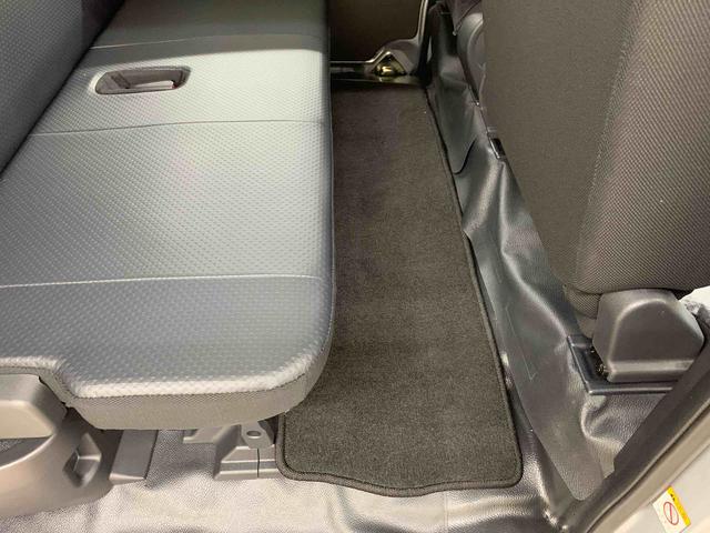 ハイゼットカーゴ スペシャル　２ＷＤ　両側スライドドア・オートライト・オートマチックハイビーム・キーレスエントリー・アイドリングストップ・ＡＭＦＭラジオ・マニュアルエアコン・スマートアシスト（37枚目）