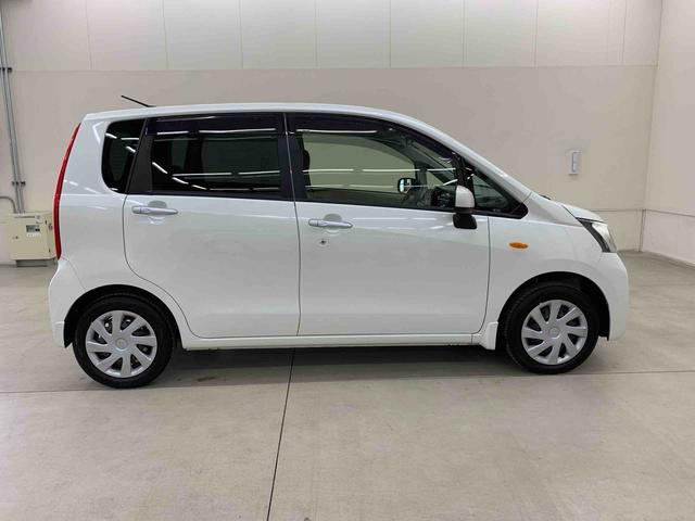 ムーヴ Ｌ　２ＷＤ　ＣＤチューナー・キーレスエントリー・アイドリングストップ・マニュアルエアコン・ベンチシート・横開きドア・電動格納式ドアミラー（7枚目）