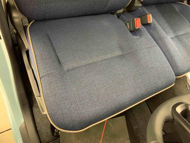 ムーヴキャンバス セオリーＧ　４ＷＤ　両側電動スライドドア・ＬＥＤヘッドライト・オートライト・オートマチックハイビーム・プッシュスタートボタン・アイドリングストップ・シートヒーター・電動パーキングブレーキ・スマートアシスト（32枚目）