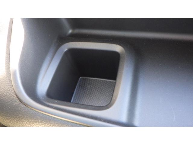 HYBRID MZ 2型 衝突被害軽減ブレーキ 試乗車(42枚目)
