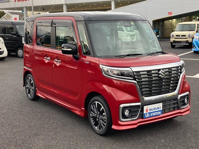 カスタム　ＨＹＢＲＩＤ　ＸＳ　桜満開大商談会！　歩行者傷害軽減ボディー　運転席・助手席ＳＲＳエアバッグ　ＥＳＰ　４輪ＡＢＳ　リヤドアチャイルドプルーフ　エアコン　パワーステアリング　電波式キーレスエントリー　セキュリティアラームシステム(6枚目)