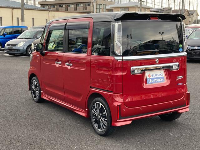 カスタム　ＨＹＢＲＩＤ　ＸＳ　桜満開大商談会！　歩行者傷害軽減ボディー　運転席・助手席ＳＲＳエアバッグ　ＥＳＰ　４輪ＡＢＳ　リヤドアチャイルドプルーフ　エアコン　パワーステアリング　電波式キーレスエントリー　セキュリティアラームシステム(9枚目)