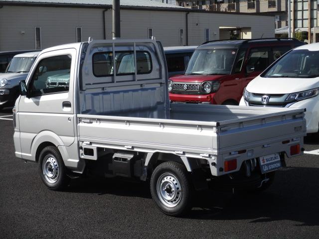 ＫＣエアコンパワステ　６型　雹害　４ＷＤ　金牛宮突破祭！　歩行者傷害軽減ボディー　運転席・助手席ＳＲＳエアバッグ　ＥＳＰ　４輪ＡＢＳ　エアコン　パワーステアリング　運転席シートベルト警告灯　半ドア警告灯　ライト消し忘れ警告ブザー　燃料残量警告灯(7枚目)