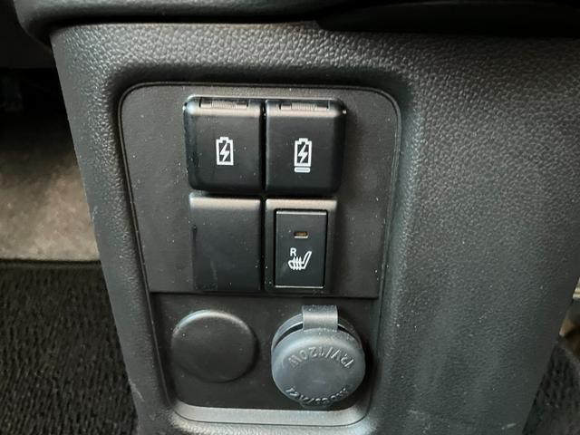 ワゴンＲカスタムＺ カスタムＺ　ＨＹＢＲＩＤ　ＺＸ　４型　ナビ　初売り特選！（32枚目）