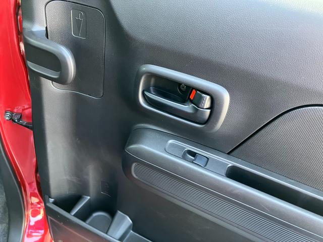 ワゴンＲ ＦＸ　４型　ラジオ　秋真っ盛り！！（42枚目）