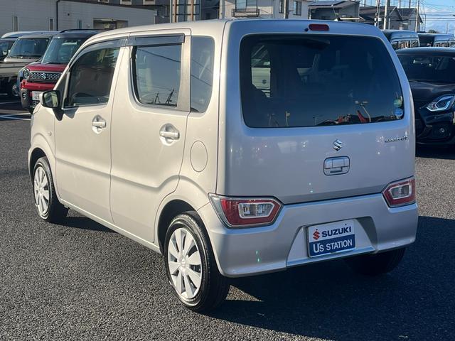 ワゴンＲ ＦＡ　５速ＭＴ　４ＷＤ　ＣＤラジオ　秋真っ盛り！（9枚目）