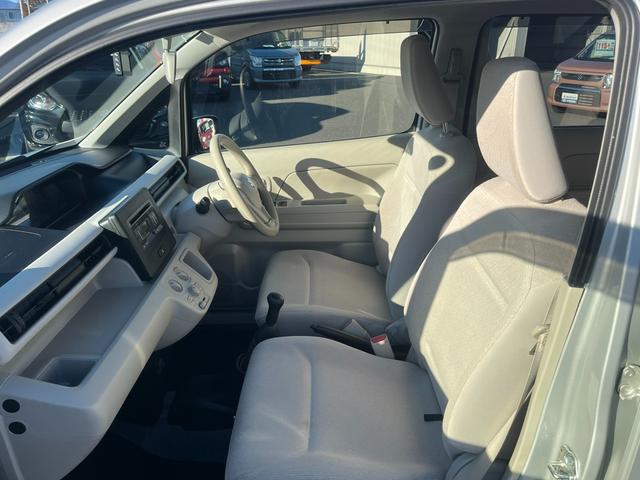 ワゴンＲ ＦＡ　５速ＭＴ　４ＷＤ　ＣＤラジオ　秋真っ盛り！（13枚目）