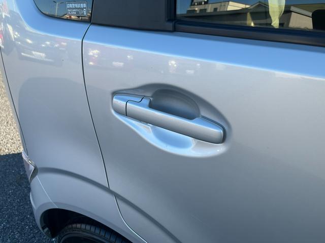 ワゴンＲ ＦＡ　５速ＭＴ　４ＷＤ　ＣＤラジオ　秋真っ盛り！（33枚目）