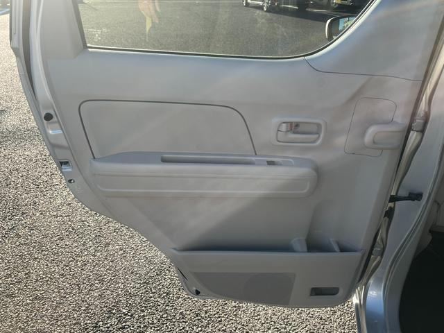 ワゴンＲ ＦＡ　５速ＭＴ　４ＷＤ　ＣＤラジオ　秋真っ盛り！（48枚目）