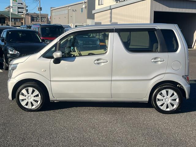 ワゴンＲ ＦＡ　５速ＭＴ　４ＷＤ　ＣＤラジオ　秋真っ盛り！（67枚目）