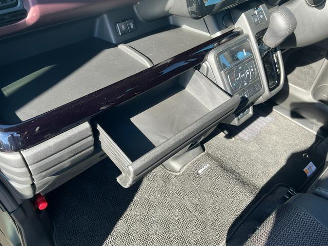 スペーシアカスタム カスタム　ＨＹＢＲＩＤ　ＸＳターボ　　秋真っ盛り！（34枚目）