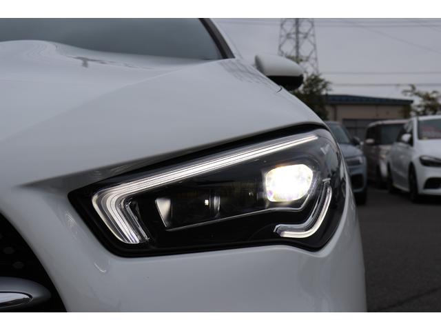 CLAクラス CLA200d AMGライン 禁煙 ディーゼルターボ 純正18インチAW LEDヘッドライト ハーフレザー シートヒーター アンビエントライト 純正ナビ ACC パドルシフト パーキングアシスト ワイヤレスチャージング Bカメラ(20枚目)