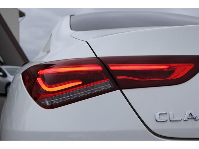 CLAクラス CLA200d AMGライン 禁煙 ディーゼルターボ 純正18インチAW LEDヘッドライト ハーフレザー シートヒーター アンビエントライト 純正ナビ ACC パドルシフト パーキングアシスト ワイヤレスチャージング Bカメラ(21枚目)