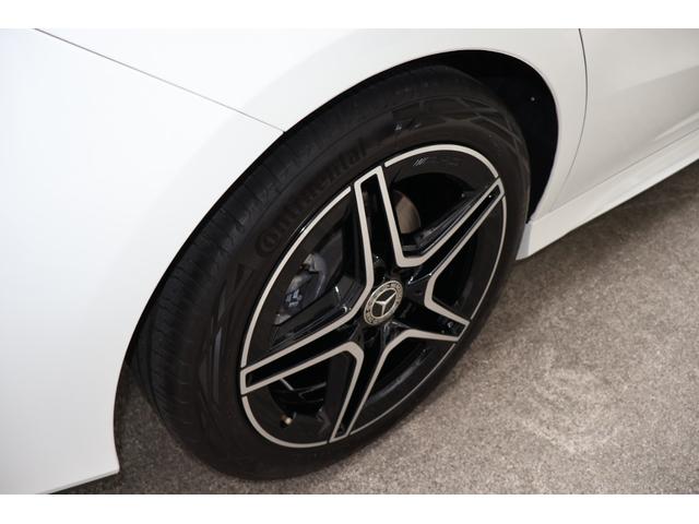 CLAクラス CLA200d AMGライン 禁煙 ディーゼルターボ 純正18インチAW LEDヘッドライト ハーフレザー シートヒーター アンビエントライト 純正ナビ ACC パドルシフト パーキングアシスト ワイヤレスチャージング Bカメラ(25枚目)