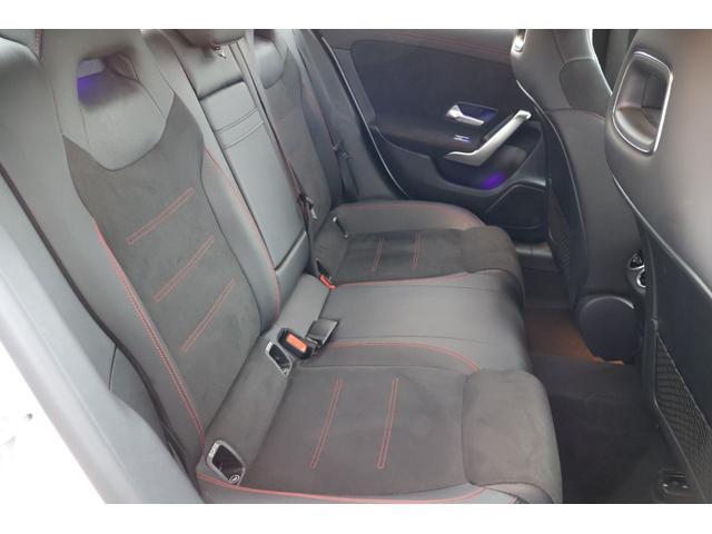 CLAクラス CLA200d AMGライン 禁煙 ディーゼルターボ 純正18インチAW LEDヘッドライト ハーフレザー シートヒーター アンビエントライト 純正ナビ ACC パドルシフト パーキングアシスト ワイヤレスチャージング Bカメラ(41枚目)