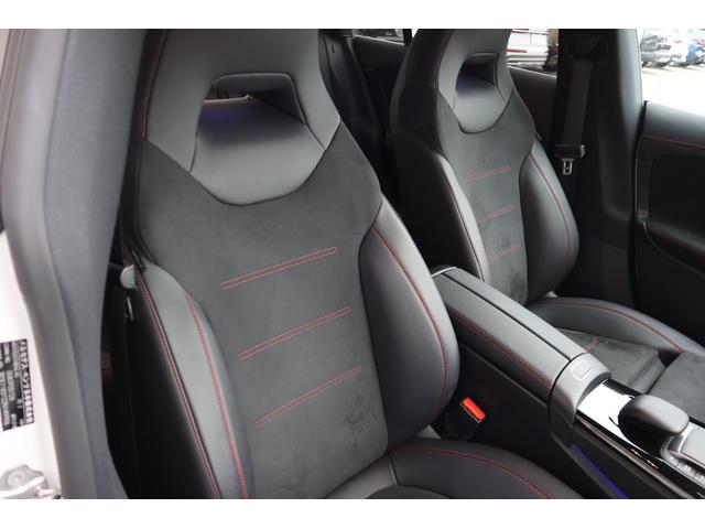 CLAクラス CLA200d AMGライン 禁煙 ディーゼルターボ 純正18インチAW LEDヘッドライト ハーフレザー シートヒーター アンビエントライト 純正ナビ ACC パドルシフト パーキングアシスト ワイヤレスチャージング Bカメラ(46枚目)