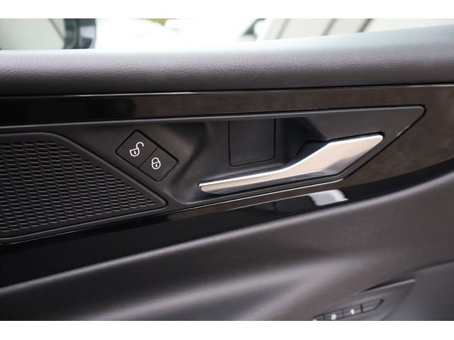 XE XE S P250 禁煙 純正19インチAW ブラックレザーシート Pシート シートヒーター 純正ナビ クルコン LEDライト 前後センサー Bカメラ レーンキープ カープレイ オートライト ドラレコ Bluetooth(43枚目)