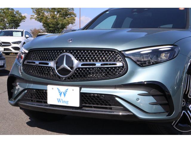 ＧＬＣ ＧＬＣ３５０ｅ　４Ｍポーツ　エディションスター　登録済未使用車　新車保証　禁煙　アクティブＬＥＤライト　純正２０インチＡＷ　黒レザーシート　シートヒーター　純正ナビＴＶ　エアサス　ブルメスター　カープレイ　ＡＣＣクルーズコントロール　３６０°モニタ（2枚目）