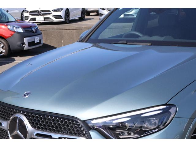 ＧＬＣ ＧＬＣ３５０ｅ　４Ｍポーツ　エディションスター　登録済未使用車　新車保証　禁煙　アクティブＬＥＤライト　純正２０インチＡＷ　黒レザーシート　シートヒーター　純正ナビＴＶ　エアサス　ブルメスター　カープレイ　ＡＣＣクルーズコントロール　３６０°モニタ（4枚目）