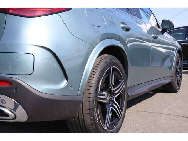 ＧＬＣ ＧＬＣ３５０ｅ　４Ｍポーツ　エディションスター　登録済未使用車　新車保証　禁煙　アクティブＬＥＤライト　純正２０インチＡＷ　黒レザーシート　シートヒーター　純正ナビＴＶ　エアサス　ブルメスター　カープレイ　ＡＣＣクルーズコントロール　３６０°モニタ（13枚目）