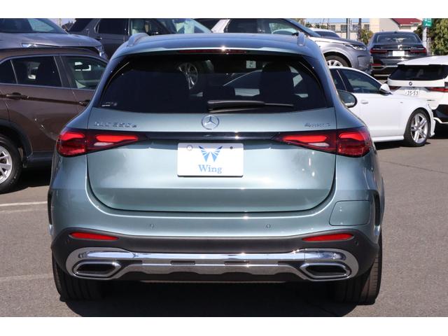 ＧＬＣ ＧＬＣ３５０ｅ　４Ｍポーツ　エディションスター　登録済未使用車　新車保証　禁煙　アクティブＬＥＤライト　純正２０インチＡＷ　黒レザーシート　シートヒーター　純正ナビＴＶ　エアサス　ブルメスター　カープレイ　ＡＣＣクルーズコントロール　３６０°モニタ（14枚目）