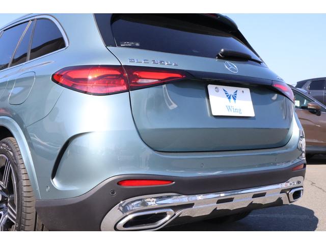 ＧＬＣ ＧＬＣ３５０ｅ　４Ｍポーツ　エディションスター　登録済未使用車　新車保証　禁煙　アクティブＬＥＤライト　純正２０インチＡＷ　黒レザーシート　シートヒーター　純正ナビＴＶ　エアサス　ブルメスター　カープレイ　ＡＣＣクルーズコントロール　３６０°モニタ（16枚目）