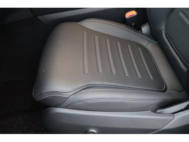 ＧＬＣ ＧＬＣ３５０ｅ　４Ｍポーツ　エディションスター　登録済未使用車　新車保証　禁煙　アクティブＬＥＤライト　純正２０インチＡＷ　黒レザーシート　シートヒーター　純正ナビＴＶ　エアサス　ブルメスター　カープレイ　ＡＣＣクルーズコントロール　３６０°モニタ（32枚目）