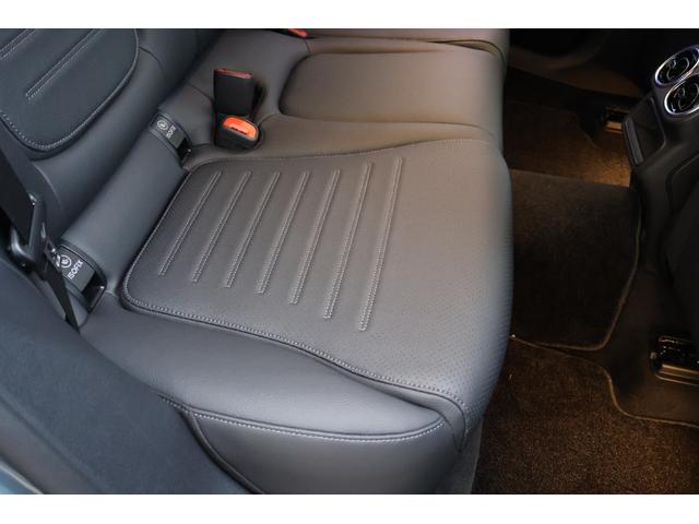 ＧＬＣ ＧＬＣ３５０ｅ　４Ｍポーツ　エディションスター　登録済未使用車　新車保証　禁煙　アクティブＬＥＤライト　純正２０インチＡＷ　黒レザーシート　シートヒーター　純正ナビＴＶ　エアサス　ブルメスター　カープレイ　ＡＣＣクルーズコントロール　３６０°モニタ（38枚目）