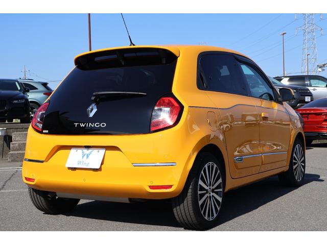 トゥインゴ インテンス 禁煙 社外ナビTV HDMIミラーリング レーンキープ ETC バックカメラ クルーズコントロール シートヒーター Bluetooth(11枚目)