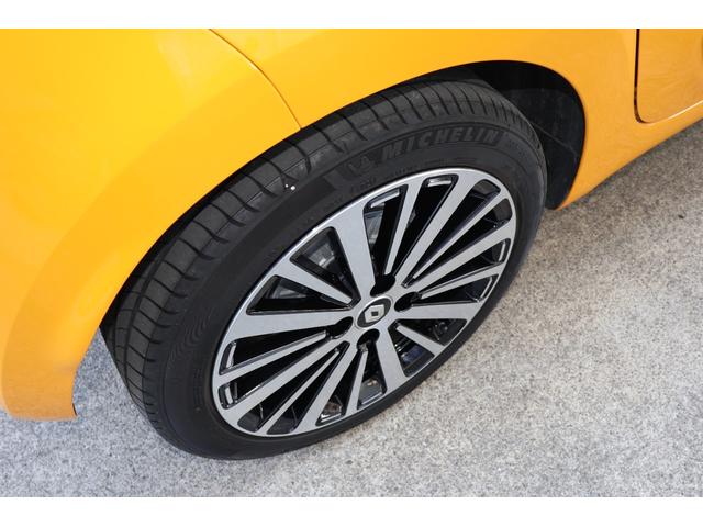 トゥインゴ インテンス 禁煙 社外ナビTV HDMIミラーリング レーンキープ ETC バックカメラ クルーズコントロール シートヒーター Bluetooth(20枚目)