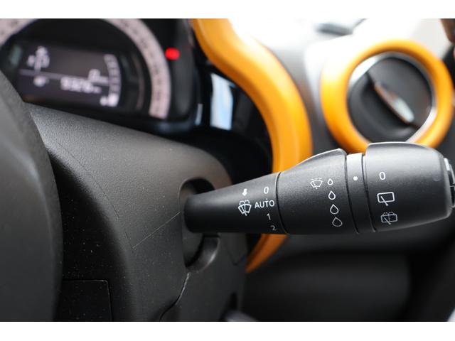 トゥインゴ インテンス 禁煙 社外ナビTV HDMIミラーリング レーンキープ ETC バックカメラ クルーズコントロール シートヒーター Bluetooth(49枚目)