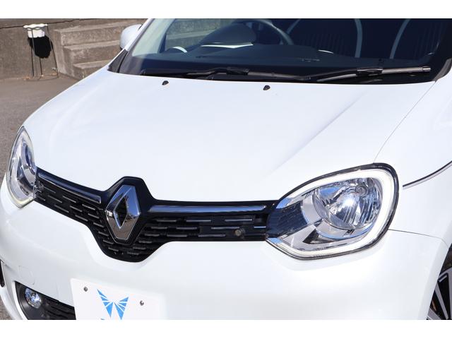 トゥインゴ インテンス ワンオーナー 禁煙 クルーズコントロール 16インチAW レーンアシスト ETC シートヒーター ターボ カープレイ Bluetooth バックカメラ ディスプレイオーディオ(4枚目)