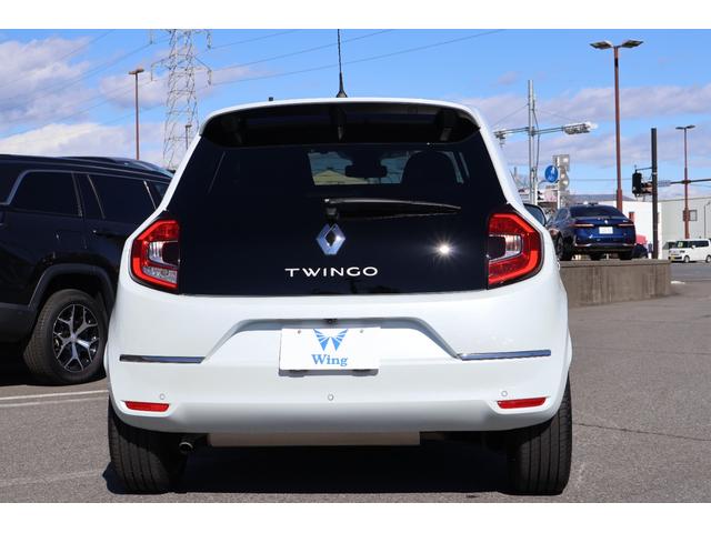 トゥインゴ インテンス ワンオーナー 禁煙 クルーズコントロール 16インチAW レーンアシスト ETC シートヒーター ターボ カープレイ Bluetooth バックカメラ ディスプレイオーディオ(14枚目)