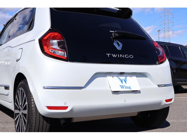 トゥインゴ インテンス ワンオーナー 禁煙 クルーズコントロール 16インチAW レーンアシスト ETC シートヒーター ターボ カープレイ Bluetooth バックカメラ ディスプレイオーディオ(16枚目)