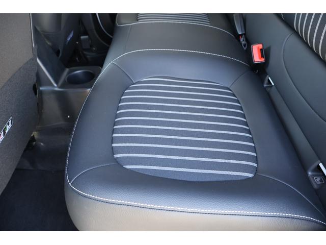 トゥインゴ インテンス ワンオーナー 禁煙 クルーズコントロール 16インチAW レーンアシスト ETC シートヒーター ターボ カープレイ Bluetooth バックカメラ ディスプレイオーディオ(33枚目)