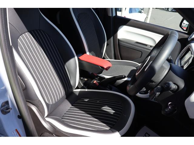 トゥインゴ インテンス ワンオーナー 禁煙 クルーズコントロール 16インチAW レーンアシスト ETC シートヒーター ターボ カープレイ Bluetooth バックカメラ ディスプレイオーディオ(38枚目)