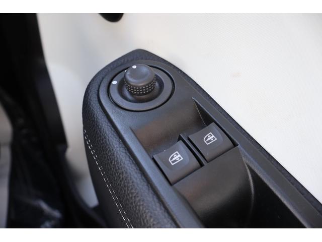 トゥインゴ インテンス ワンオーナー 禁煙 クルーズコントロール 16インチAW レーンアシスト ETC シートヒーター ターボ カープレイ Bluetooth バックカメラ ディスプレイオーディオ(45枚目)