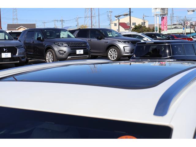 DS7クロスバック E-テンス 4×4 グランシック 禁煙 RIVOLI FOCALサウンド 白レザー 4WD 後席リクライニング 前席シートヒーター/クーラー 360° マッサージ ACC パークアシスト 前後センサー カープレイ プライバシーガラス(5枚目)