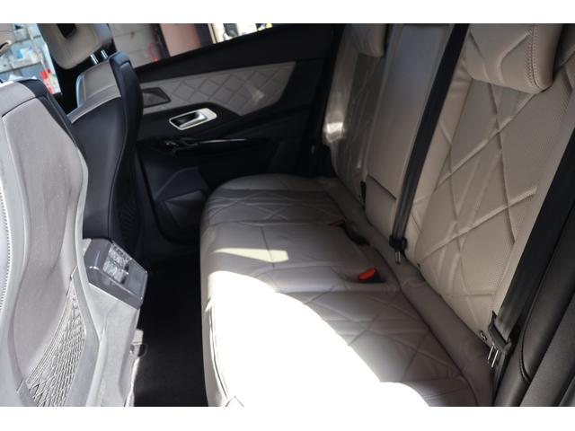 DS7クロスバック E-テンス 4×4 グランシック 禁煙 RIVOLI FOCALサウンド 白レザー 4WD 後席リクライニング 前席シートヒーター/クーラー 360° マッサージ ACC パークアシスト 前後センサー カープレイ プライバシーガラス(34枚目)