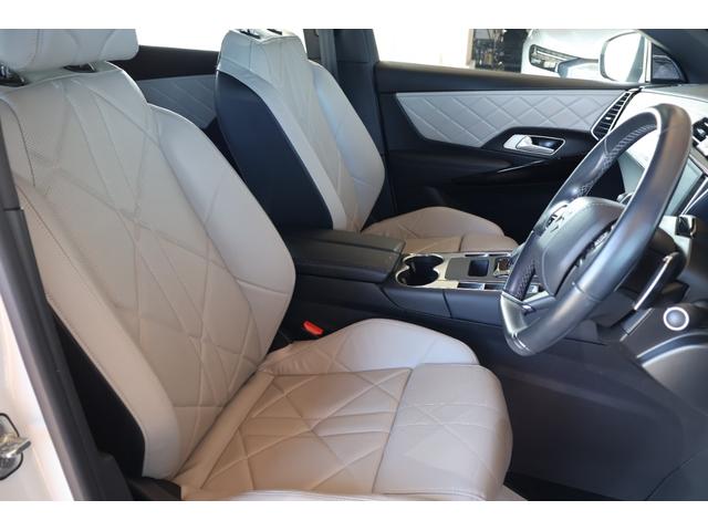 DS7クロスバック E-テンス 4×4 グランシック 禁煙 RIVOLI FOCALサウンド 白レザー 4WD 後席リクライニング 前席シートヒーター/クーラー 360° マッサージ ACC パークアシスト 前後センサー カープレイ プライバシーガラス(38枚目)