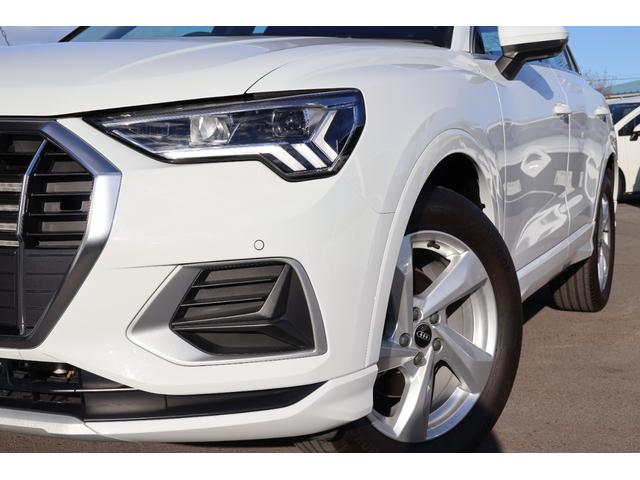 Ｑ３ ３５ＴＦＳＩアドバンスド　新車保証　ワンオーナー　禁煙　コンビニエンス＆アシスタンスＰＫＧ　ラグジュアリーＰＫＧ　テクノロジーＰＫＧ　フルレザーシート　シートヒーター　Ｐシート　ワイヤレスチャージ　アンビエントライト　ＡＣＣ（3枚目）