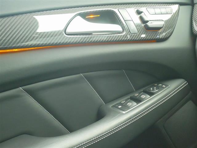 CLS63 AMG S 4MATIC 1年保証(15枚目)