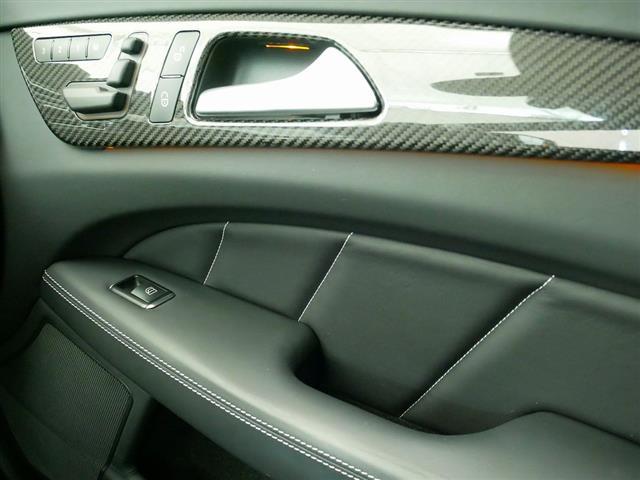 CLS63 AMG S 4MATIC 1年保証(18枚目)