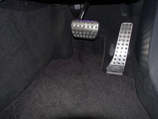 ＧＬＣ ＧＬＣ２２０　ｄ　４ＭＡＴＩＣ　クーペ　ＡＭＧライン　Ｂｌｕｅｔｏｏｔｈ接続　ＥＴＣ　ＬＥＤヘッドライト　ＴＶ　アイドリングストップ　クルーズコントロール　コネクテッド機能　サイドカメラ　サンルーフ・ガラスルーフ　シートヒーター　トランクスルー　ナビ（27枚目）