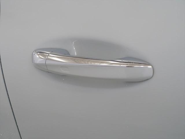 ＣＬＡクラス ＣＬＡ１８０　ＡＭＧラインパッケージ　ＡＭＧレザーエクスクルーシブパッケージ　アドバンスドパッケージ　Ｂｌｕｅｔｏｏｔｈ接続　ＥＴＣ　ＬＥＤヘッドライト　ＴＶ　アイドリングストップ　クルーズコントロール（26枚目）