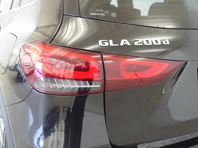 ＧＬＡクラス ＧＬＡ２００　ｄ　４ＭＡＴＩＣ　ＡＭＧライン　ナビゲーションパッケージ　Ｂｌｕｅｔｏｏｔｈ接続　ＥＴＣ　ＬＥＤヘッドライト　ＴＶ　アイドリングストップ　クルーズコントロール　コネクテッド機能　サイドカメラ　シートヒーター　トランクスルー　ナビ（30枚目）